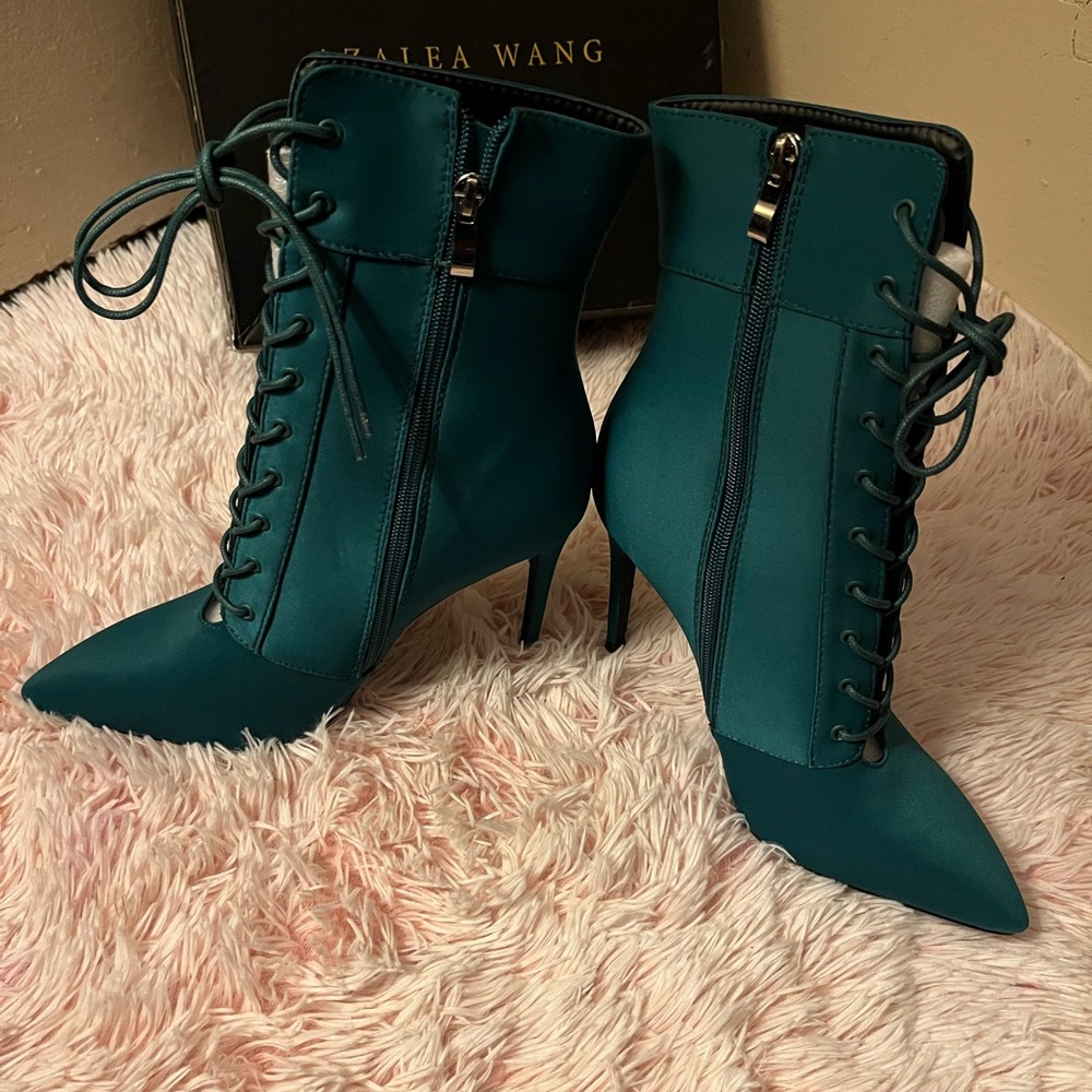 NWT Green Booties